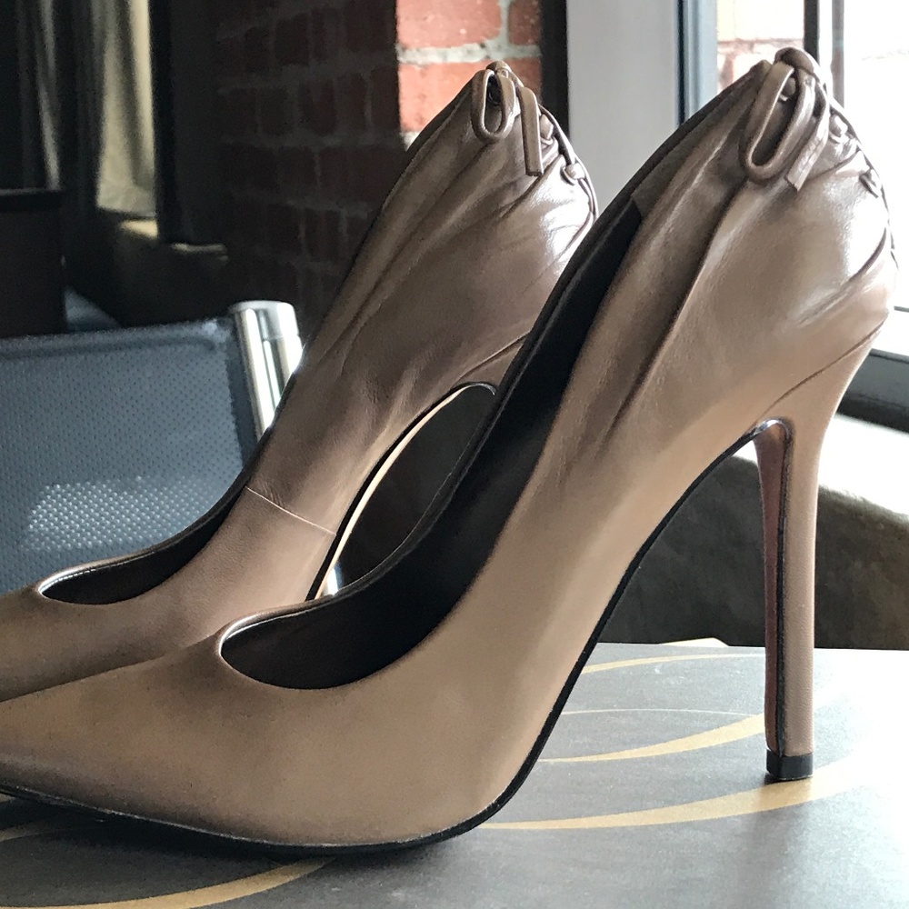 Enzo Angiolini NEW stilettos taupe leather size 5